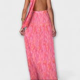 Seraphina - Elegantné Maxi Šaty s Halter Golierom a V Výstrihom