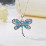 Strieborný Náhrdelník s Príveskom v Tvare Chrobáka – Elegantný a unikátny doplnok