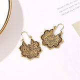 Náušnice s lotus mandala – Elegantné náušnice