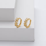 Latisha – Elegantný pár strieborných náušníc