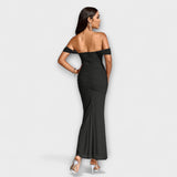 Ione - Bodycon šaty s odhalenými ramenami a riasením