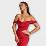 Ione - Bodycon šaty s odhalenými ramenami a riasením
