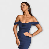 Ione - Bodycon šaty s odhalenými ramenami a riasením