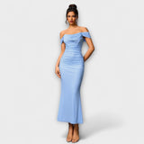 Ione - Bodycon šaty s odhalenými ramenami a riasením