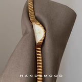 Hodinky Handsmoon Dial
